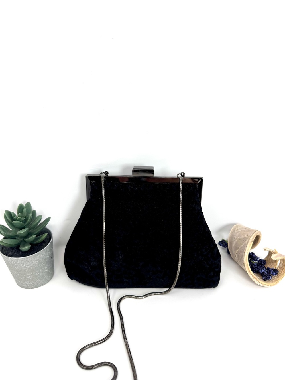 Hillard & Hanson Black Velvet Evening Clutch